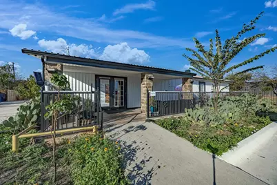 9805 Jacksboro Highway, Fort Worth, TX 76135 - Photo 14