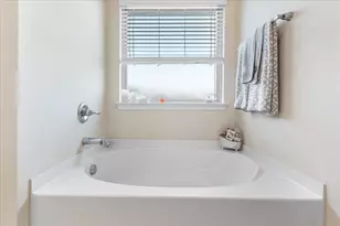 1563 Reynolds St, Lancaster, TX 75134 - Photo 32