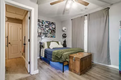 1220 W Arlington Avenue, Fort Worth, TX 76110 - Photo 24