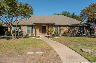 2113 Goldenrod Dr, Richardson, TX 75081 - Photo 1