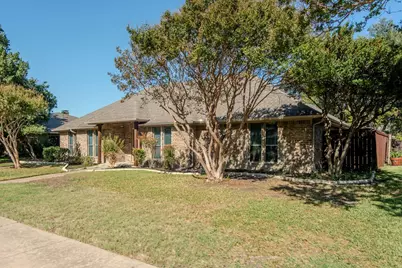 2113 Goldenrod Drive, Richardson, TX 75081 - Photo 2