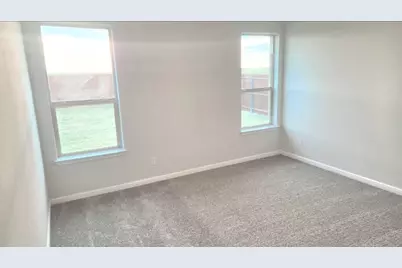 109 Trinity Street, Grandview, TX 76050 - Photo 6