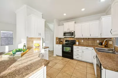 12145 Walden Wood Drive, Fort Worth, TX 76244 - Photo 4
