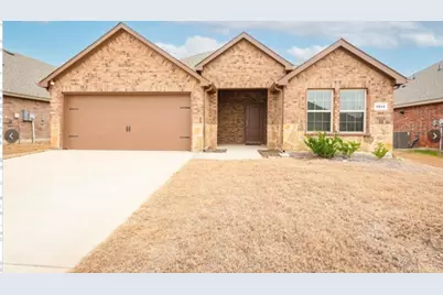 1611 Pioneer Meadow Drive, Princeton, TX 75407 - Photo 2