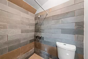 2805 Parrott Ave, Waco, TX 76707 - Photo 12