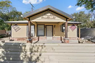 2805 Parrott Ave, Waco, TX 76707 - Photo 2