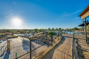 11105 Autry Ridge Ln, Aubrey, TX 76227 - Photo 18