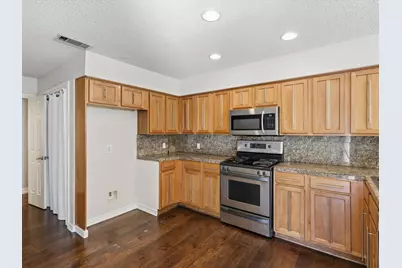 404 Sheridan Trail, Irving, TX 75063 - Photo 10