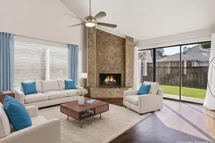 404 Sheridan Trail, Irving, TX 75063 - Photo 4