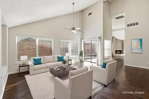 404 Sheridan Trail, Irving, TX 75063 - Photo 2