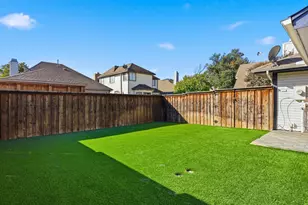 404 Sheridan Trail, Irving, TX 75063 - Photo 24