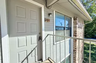 2526 W Prairie St, Denton, TX 76201 - Photo 1
