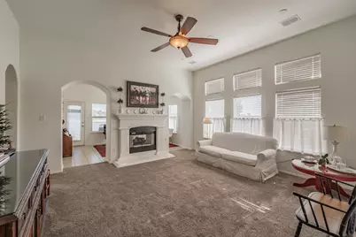 8100 Laurel Oak Drive, Fort Worth, TX 76131 - Photo 12