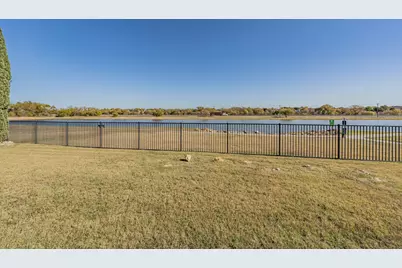 8100 Laurel Oak Drive, Fort Worth, TX 76131 - Photo 26