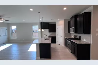 125 Medina Lane, Rhome, TX 76078 - Photo 4