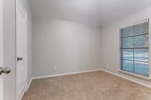 15832 Badger Creek Ln, Fort Worth, TX 76177 - Photo 8