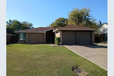 5002 Prairieview Court S, Arlington, TX 76017 - Photo 10