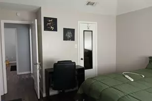 5002 Prairieview Ct S, Arlington, TX 76017 - Photo 8