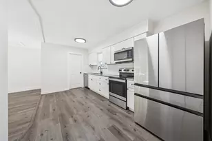 2126 Travis Dr, Carrollton, TX 75006 - Photo 6