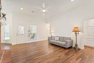 1815 Real Dr, Waco, TX 76712 - Photo 8