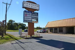 501 N Spur 316 Spur N, Pottsboro, TX 75076 - Photo 1