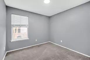 7802 Calgary Ln, Arlington, TX 76001 - Photo 20