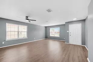 7802 Calgary Ln, Arlington, TX 76001 - Photo 6