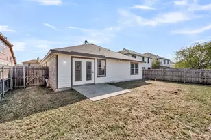 7802 Calgary Ln, Arlington, TX 76001 - Photo 26