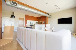 2502 Live Oak St, Dallas, TX 75204 - Photo 4