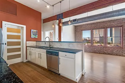 2502 Live Oak Street #338, Dallas, TX 75204 - Photo 16