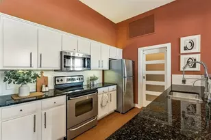 2502 Live Oak St, Dallas, TX 75204 - Photo 18