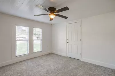 707 Harrel Avenue, Bynum, TX 76631 - Photo 10