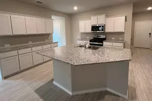 8409 Coffee Spgs Dr, Fort Worth, TX 76131 - Photo 2