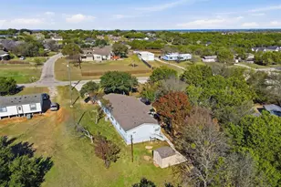 907 Mojave Trail, Granbury, TX 76048 - Photo 6