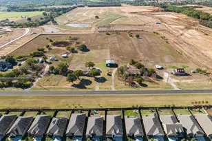 10812 Aledo Ln, Aubrey, TX 76227 - Photo 36