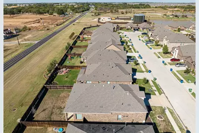 10812 Aledo Lane, Aubrey, TX 76227 - Photo 40