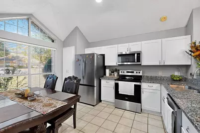 821 Parkwest Boulevard, Saginaw, TX 76179 - Photo 6