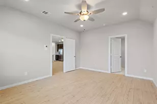 1329 Water Canna Dr, Justin, TX 76247 - Photo 8