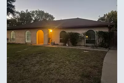 2011 Elmridge Drive, Arlington, TX 76012 - Photo 2