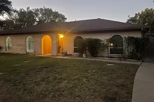 2011 Elmridge Dr, Arlington, TX 76012 - Photo 2