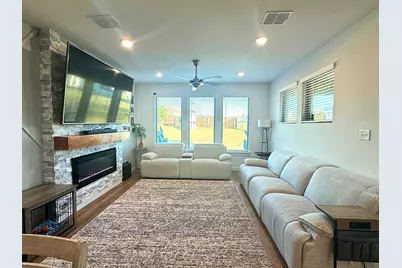 5101 Beechtree Lane, Princeton, TX 75071 - Photo 12