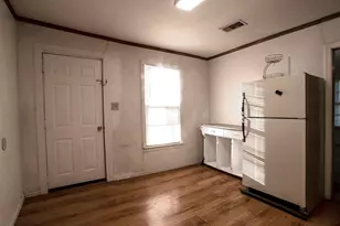 130 Concho St, Tye, TX 79563 - Photo 18