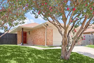 2201 Jamestown Ct, Carrollton, TX 75006 - Photo 18