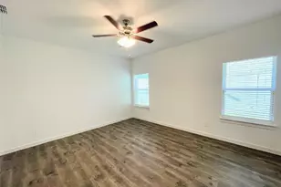 2025 Dove Creek Ln, Mesquite, TX 75149 - Photo 10