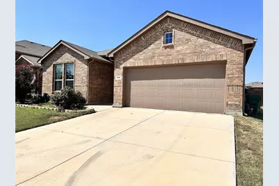 304 Cypress Creek Lane, Denton, TX 76210 - Photo 2