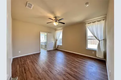 304 Cypress Creek Lane, Denton, TX 76210 - Photo 12