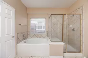 9201 Hunter Chase Dr, McKinney, TX 75072 - Photo 16