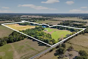 912 Bewley Rd, Whitesboro, TX 76273 - Photo 1