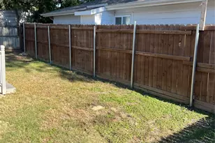 2148 Brookfield Ave, Dallas, TX 75235 - Photo 14