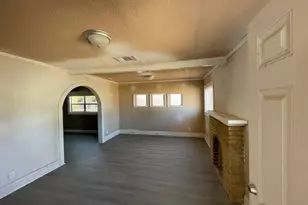 2321 Coleman St, San Angelo, TX 76901 - Photo 2